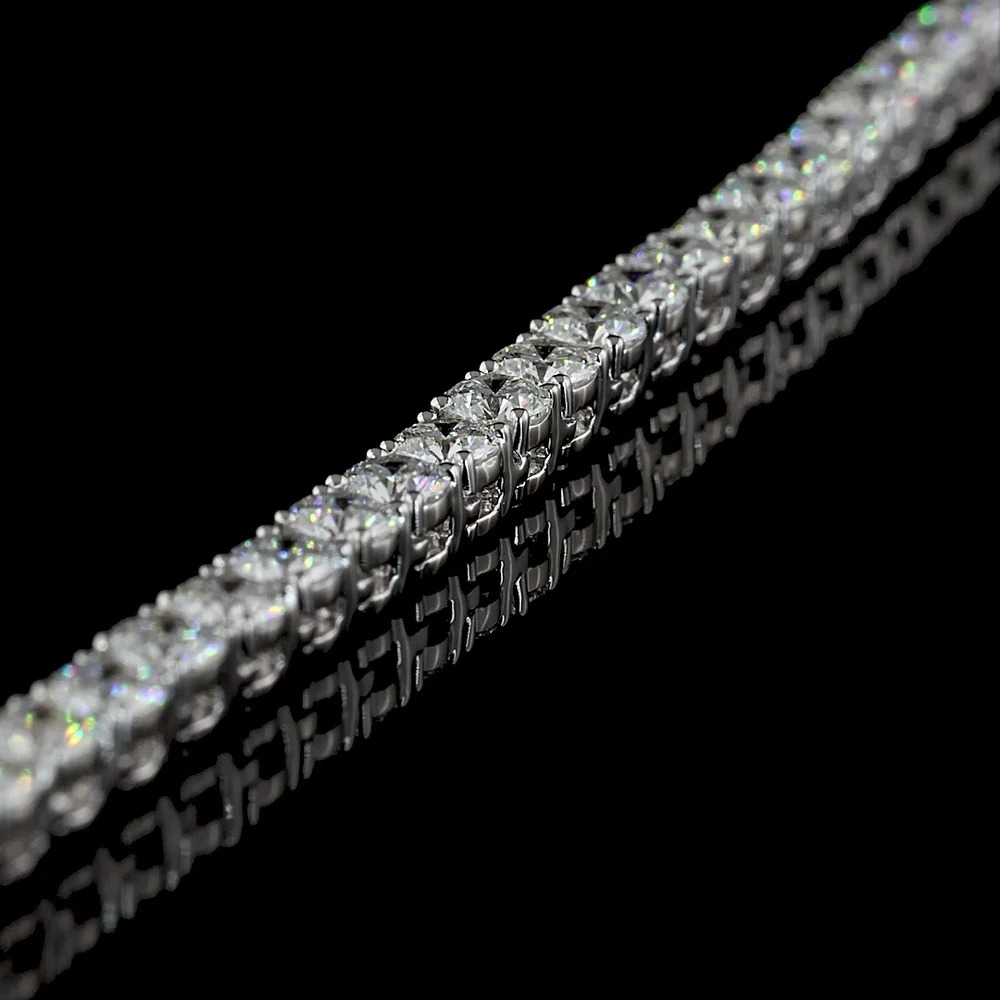 14K White Gold 17" Tennis Necklace with 134 Round Brilliant Cut Lab Diamonds - 13.77 Carat Total Weight (E-F Color, VS1 Clarity) - Covaloro Fine Jewelry - Image 4