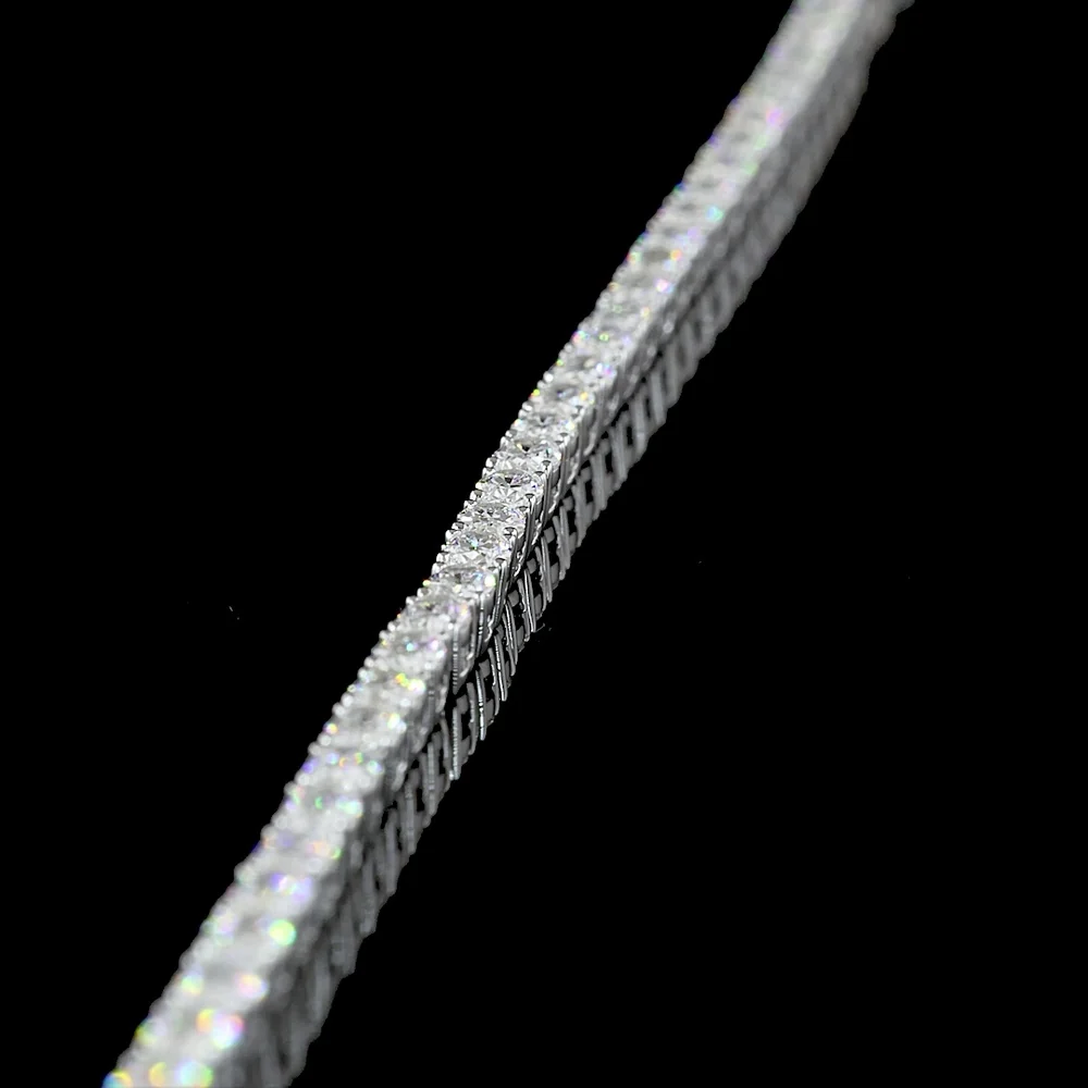 14K White Gold Lariat Necklace with 141 Oval Cut Lab Diamonds - 13.14 Carat Total Weight E-F VS Quality - Covaloro Fine Jewelry - Image 4