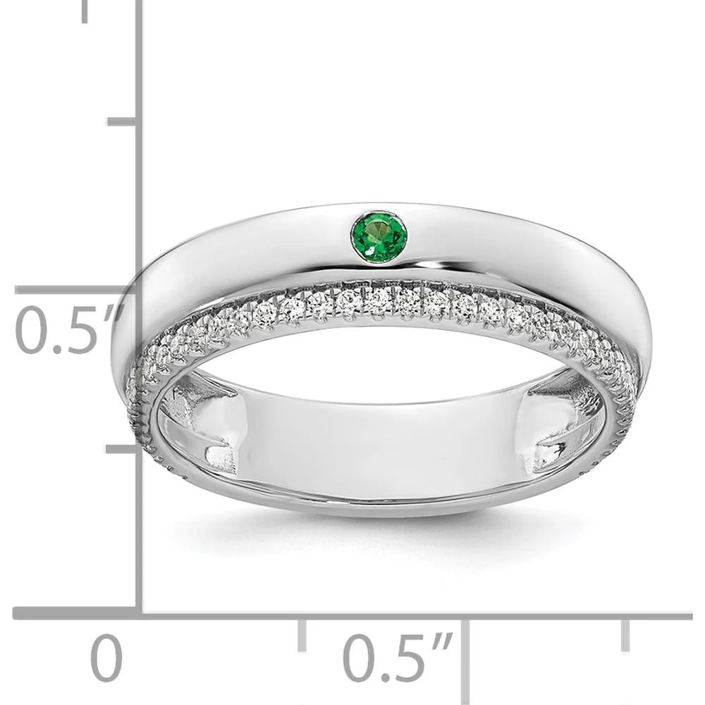 14K White Gold Mother's Ring with Green Birthstone and Diamond Milgrain Band - Size 7 by Oro Pregiato - Image 6