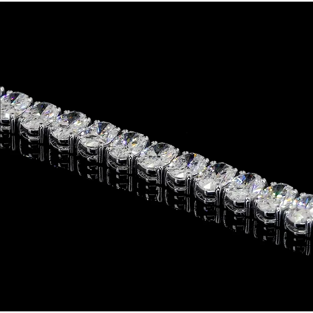 14K White Gold Tennis Bracelet with 49 Oval Cut Lab-Grown Diamonds - 10.49 Carat Total Weight, E-F Color VS2 Clarity - Covaloro Fine Jewelry - Image 4