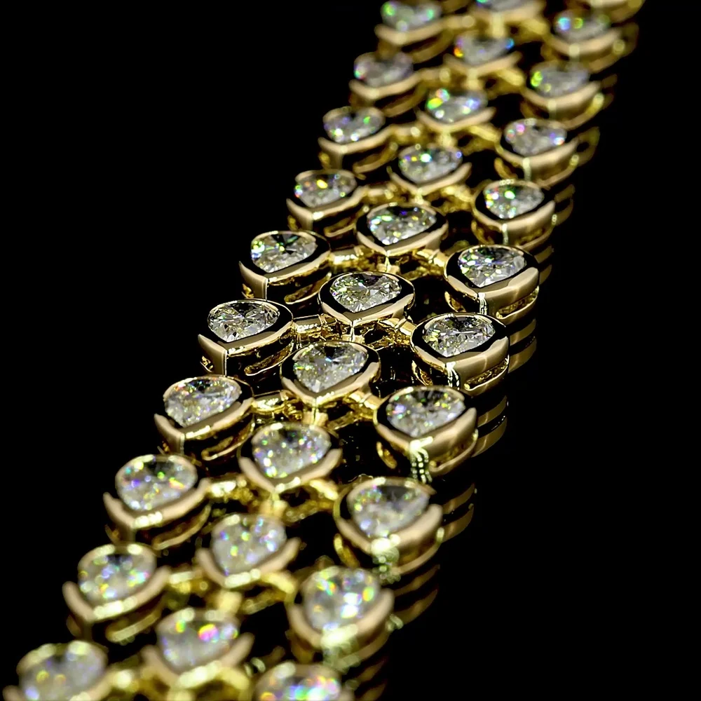 14K Yellow Gold 16.14 Carat East-West Pear Shape Lab Diamond Special Necklace with Bezel Setting - 140 Total Diamond Pieces - Covaloro Fine Jewelry - Image 4