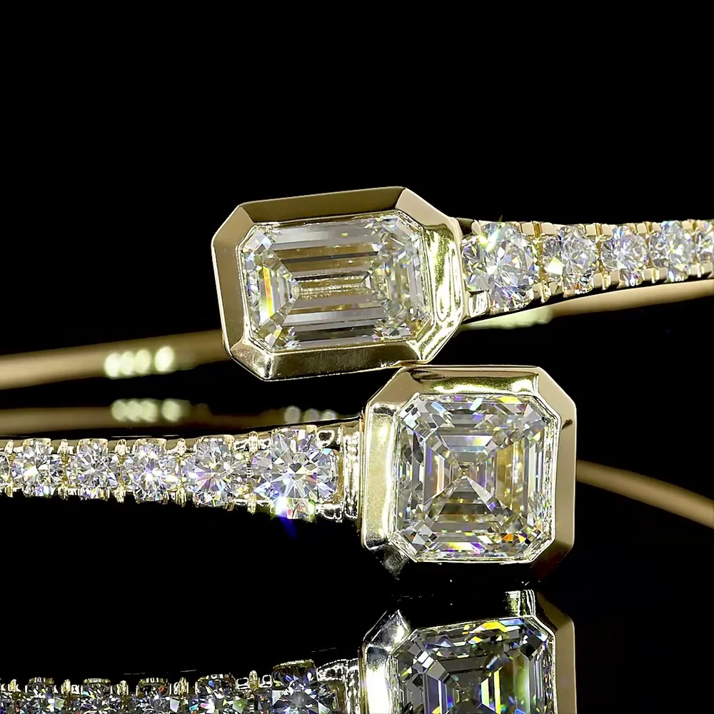 14K Yellow Gold East-West Bangle with Emerald and Asscher Cut Lab Diamonds - 5.17 Total Carat Weight - Covaloro Fine Jewelry - Image 2