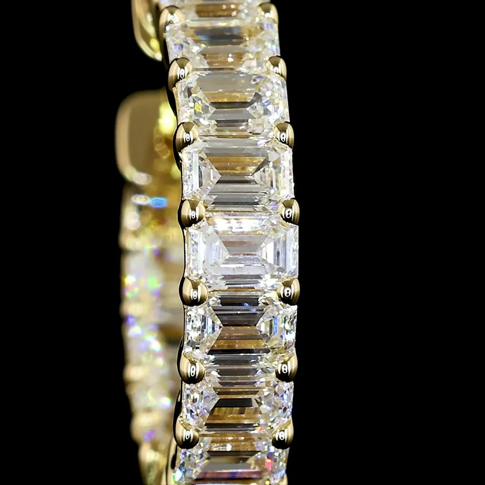 14K Yellow Gold Emerald Cut Lab Diamond Huggie Earrings - 1.49 Carat Total Weight, E-F VS1 Clarity, 28 Stones - Covaloro Fine Jewelry - Image 4