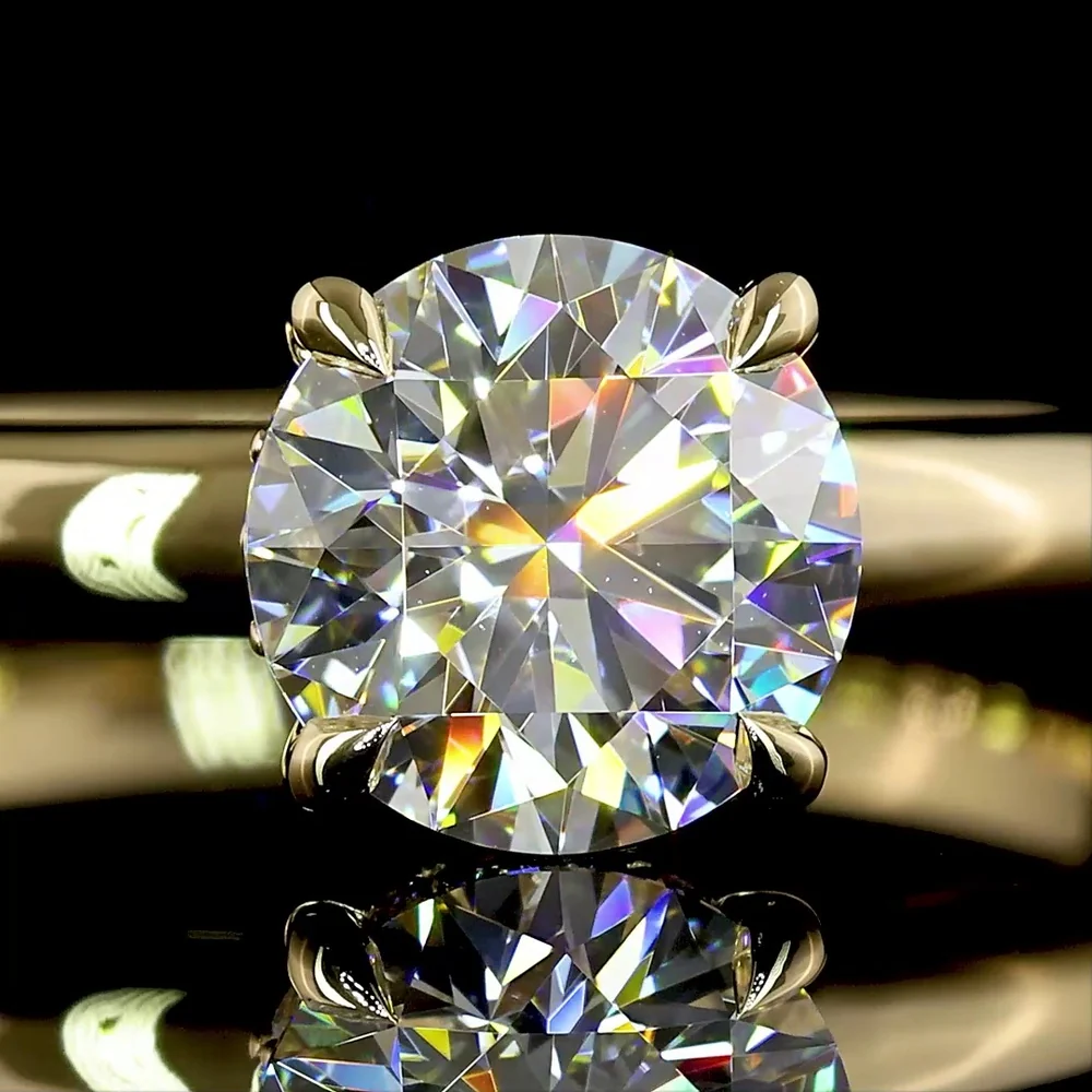 14K Yellow Gold Hidden Halo Ring with 1.07 Carat Round Lab Diamond Center and 0.06 Carat Accent Diamonds - IGI Certified D VVS2 - Covaloro Fine Jewelry - Image 2