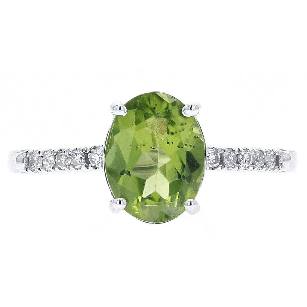 14K Yellow Gold Oval Peridot Ring with 0.10 Carat Diamond Accents