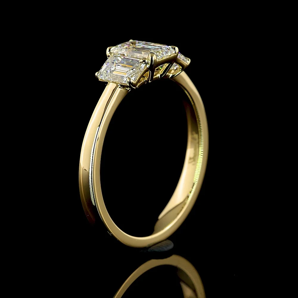 14K Yellow Gold Three Stone Emerald Cut Lab Diamond Ring - 1.43 Carat Total Weight with E-F VS1 Clarity - Covaloro Fine Jewelry - Image 4
