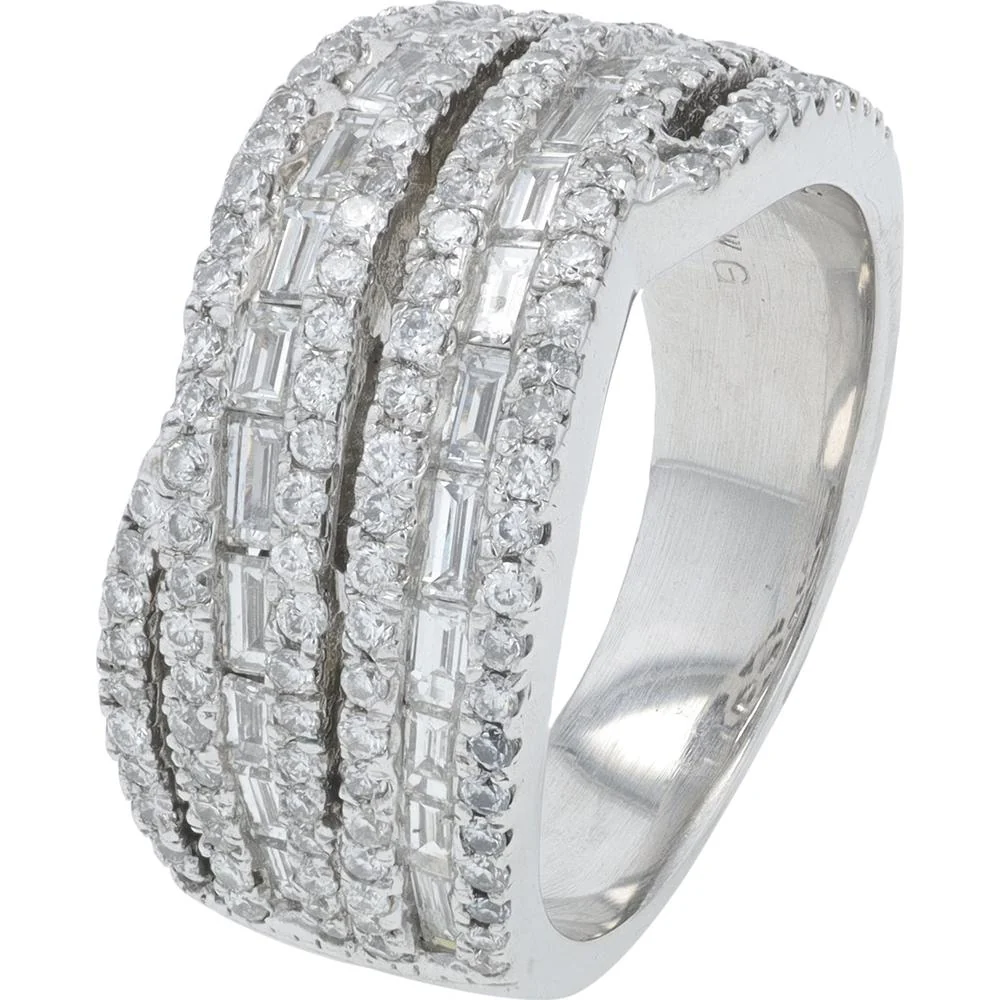 18K White Gold 1.41 Carat Total Weight Diamond Crossover Ring