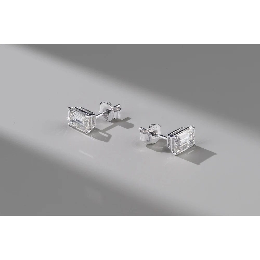 18K White Gold Emerald Cut Lab Diamond Stud Earrings - 2.09 Total Carat Weight, E-F Color, VS2 Clarity, IGI Certified - Covaloro Fine Jewelry - Image 2