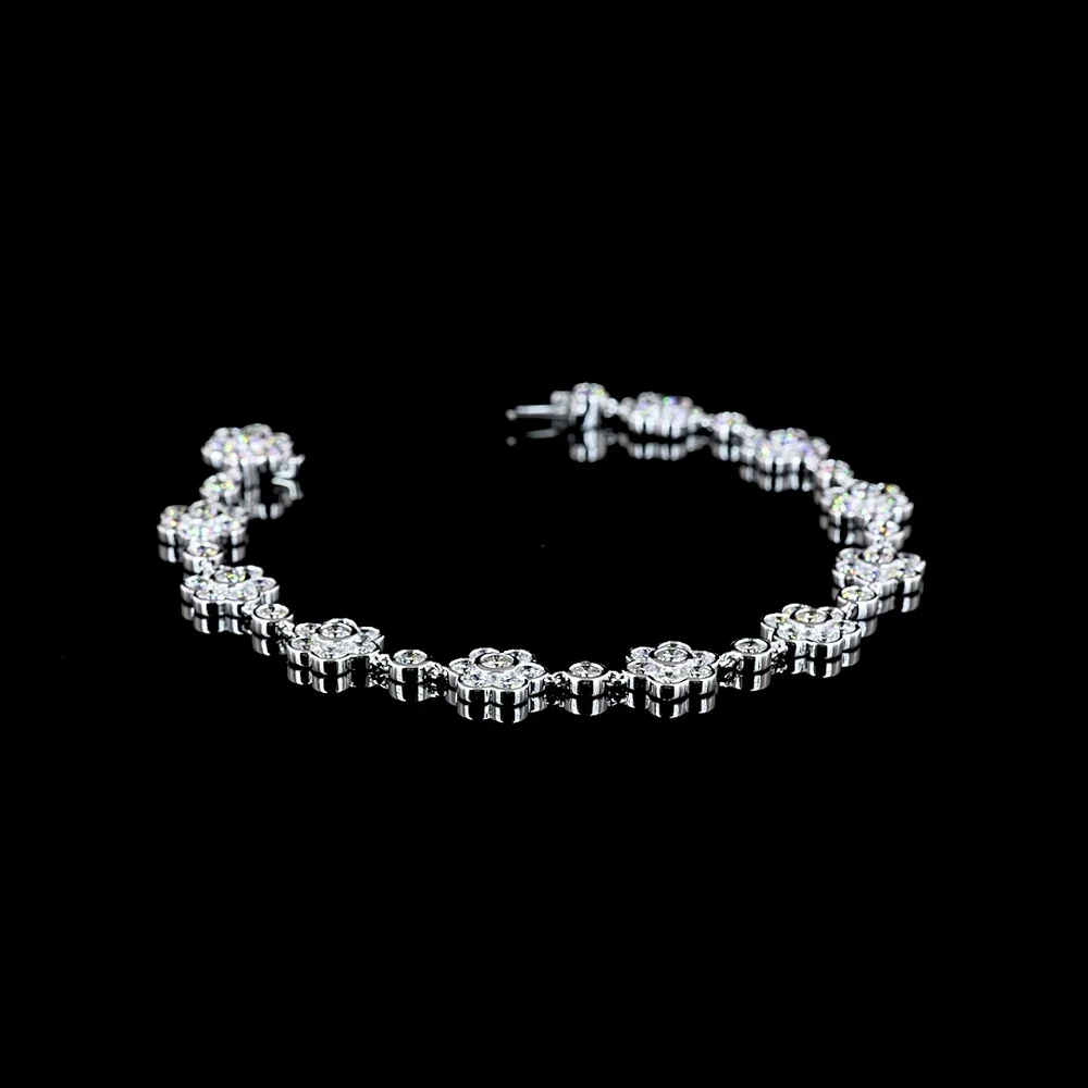 18K White Gold Station Bracelet with Bezel-Set Round Lab-Grown Diamonds - 7.46 Carat Total Diamond Weight - Covaloro Fine Jewelry