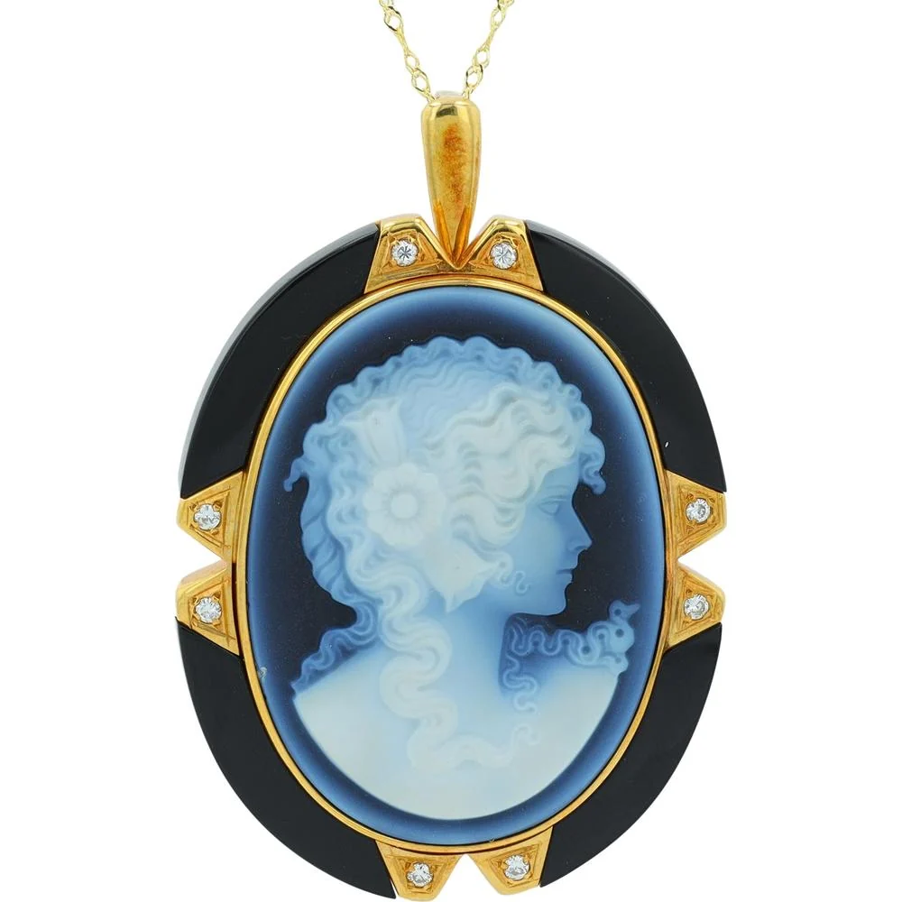 18K Yellow Gold Cameo Pendant with 0.08 Carat Diamond Accents on 18" Chain
