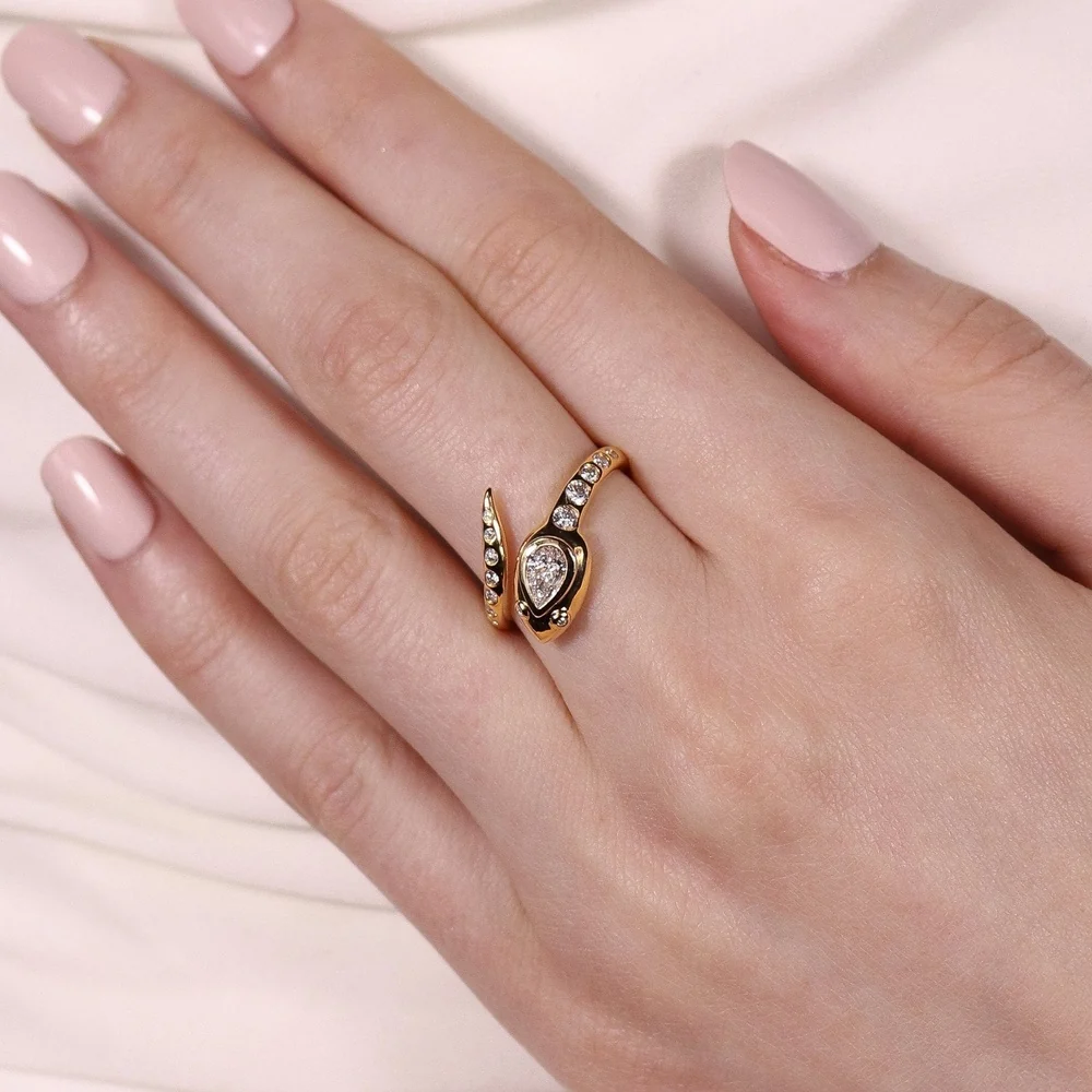 Ruchi New York - Bem Diamond Serpentine Wrap Ring in 18K Yellow Gold - Image 2