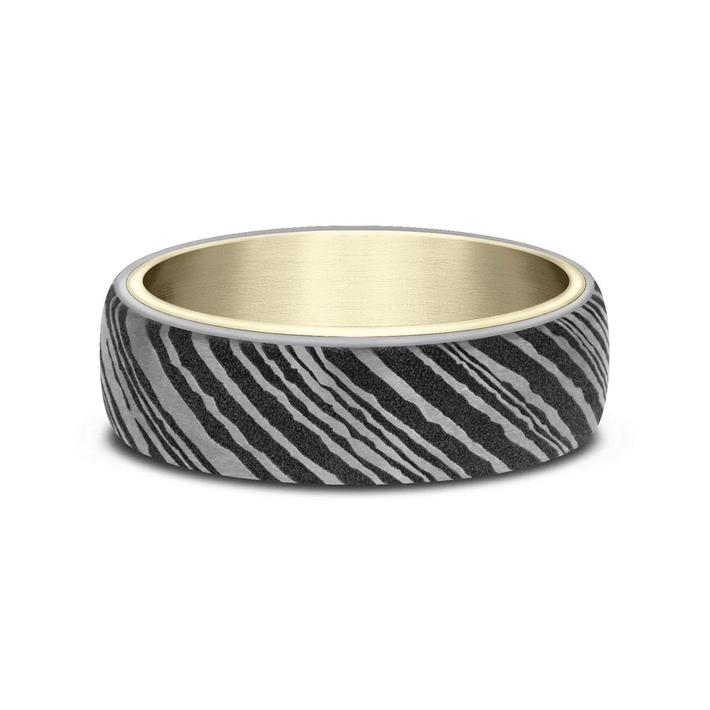 The Blade Men's Wedding Band in 14K Yellow Gold and Damascus Steel - 6.5mm Width by Ammara Stone - Image 3