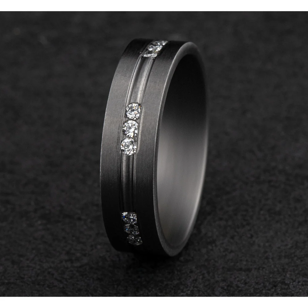 The King Men's Wedding Band in Grey Tantalum - 6mm Width by Tantalum - Image 4